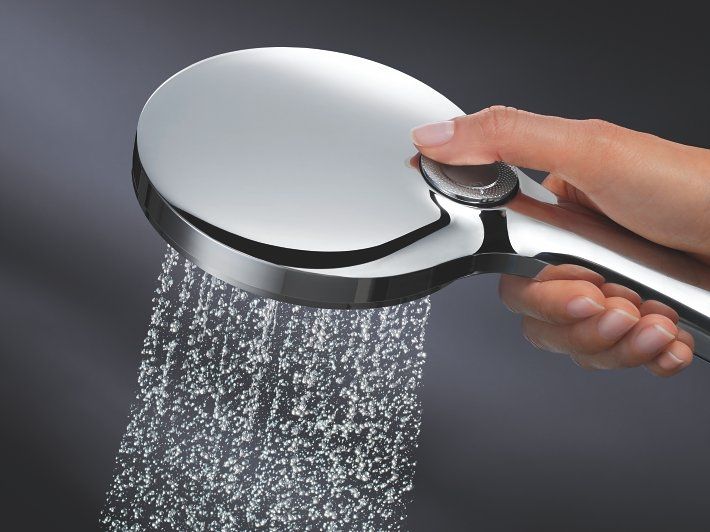 Ручной душ GROHE Rainshower SmartActive 130, 3 вида струй, хром (26574000) Ручной душ GROHE Rainshower SmartActive 130, 3 вида струй, хром (26574000)