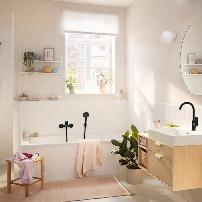 Смеситель для ванны и душа, Hansgrohe, Rebris S, тип открывания воды-однорычажный, тип регулирования воды-керамический картридж, монтаж-настенный, отверстия для монтажа-2, вынос излива, мм-173, регулируемое ограничение температуры, дивертер с переключател Смеситель для ванны и душа, Hansgrohe, Rebris S, тип открывания воды-однорычажный, тип регулирования воды-керамический картридж, монтаж-настенный, отверстия для монтажа-2, вынос излива, мм-173, регулируемое ограничение температуры, дивертер с переключател