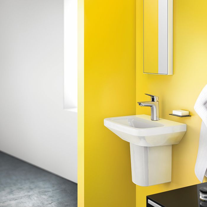HANSGROHE LOGIS Смеситель для раковины на 1 отверстие, однорычажный, без донного клапана, цвет хром HANSGROHE LOGIS Смеситель для раковины на 1 отверстие, однорычажный, без донного клапана, цвет хром