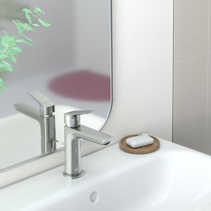 Смеситель для раковины, Hansgrohe, Logis, тип открывания воды-однорычажный, отверстия для монтажа-1, высота, мм-177, вынос излива, мм-121, донный клапан-есть, тип подводки-гипкая, цвет-хром Смеситель для раковины, Hansgrohe, Logis, тип открывания воды-однорычажный, отверстия для монтажа-1, высота, мм-177, вынос излива, мм-121, донный клапан-есть, тип подводки-гипкая, цвет-хром
