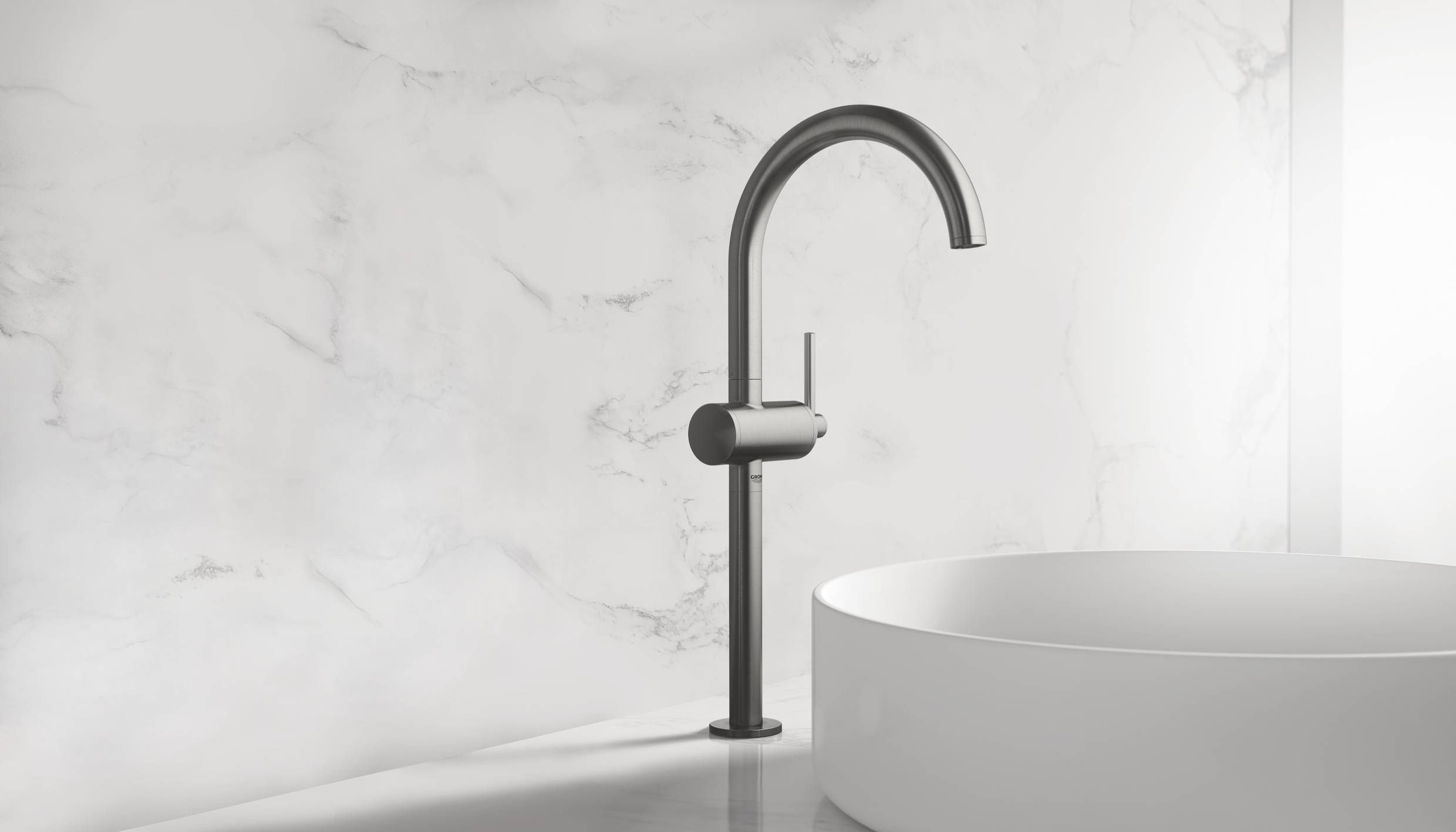 Смеситель для раковины GROHE Atrio New, свободностоящий, темный графит матовый (32647AL3) Смеситель для раковины GROHE Atrio New, свободностоящий, темный графит матовый (32647AL3)