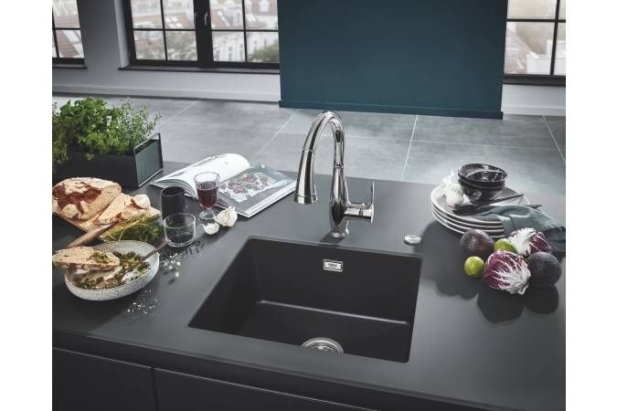 Мойка GROHE K700U с одной чашей, 533 x 457 мм, черный гранит (31654AP0) Мойка GROHE K700U с одной чашей, 533 x 457 мм, черный гранит (31654AP0)