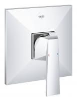 Смеситель однорычажный для душа GROHE Allure Brilliant, квадратная розетка, хром (24071000) Смеситель однорычажный для душа GROHE Allure Brilliant, квадратная розетка, хром (24071000)