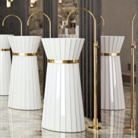 OASIS DRESSCODE Смеситель для раковины напольный, однорычажный, цвет золото OASIS DRESSCODE Смеситель для раковины напольный, однорычажный, цвет золото