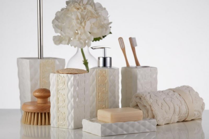 Держатель для зубных щеток Fora Diamond FOR-DM044 Белый