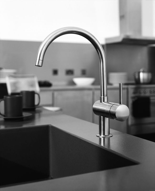 Смеситель для кухни GROHE Minta с C-изливом, хром (32917000) Смеситель для кухни GROHE Minta с C-изливом, хром (32917000)