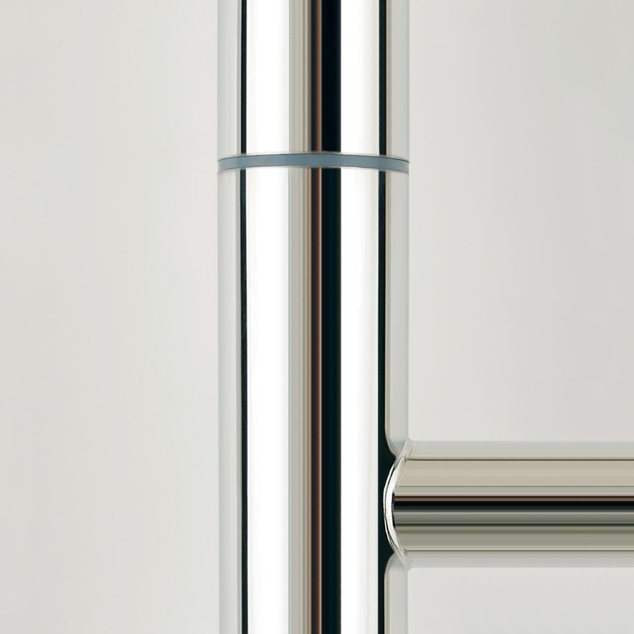 Электрический полотенцесушитель СУНЕРЖА "Триада" 540х585 (35.8 Вт) (Без покрытия)