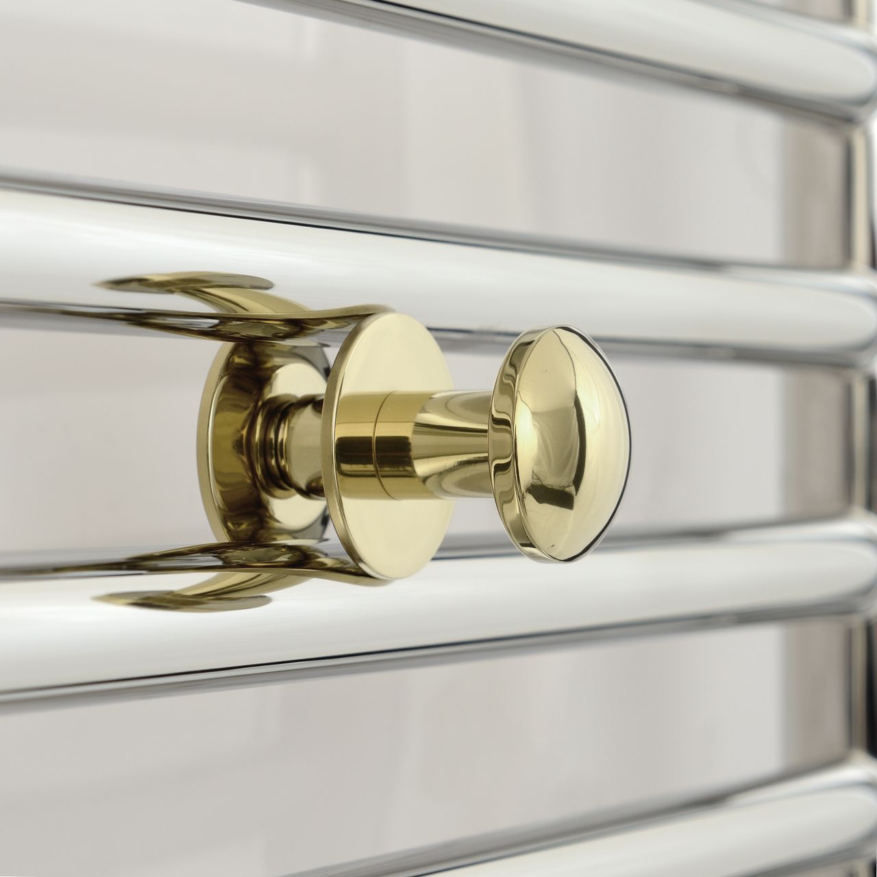 Крючок, Сунержа, СФЕРА, одинарный, ширина, мм-34, глубина, мм-49, высота, мм-34, тип установки-между перемычками полотенцесушителя, для водяных и электрических моделей, материал-нержавеющая сталь, крепления в комплекте, цвет-шампань