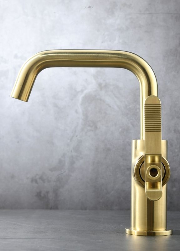 Смеситель для раковины Bronze de Luxe 1760S 1178CG Золото матовое