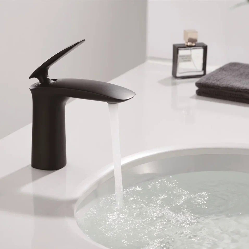 Смеситель для раковины Rose R11H R1101H, черный