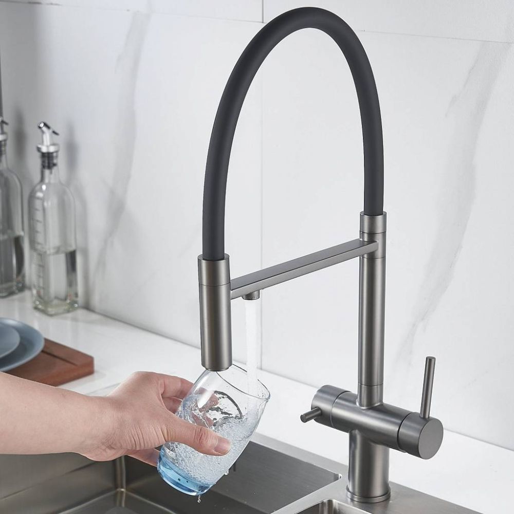 Смеситель для кухни с гибким изливом и подключением фильтра Maretti Calabria CA31RGF11, оружейная сталь, артикул CA31RGF11