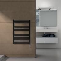 Irsap Ares Полотенцесушитель эл-ий 580x818x30мм (15 трубок-2 промежутка), мощность: 400 ватт, с выкл хром, провод: 1200мм, цвет: черный матовый(К1)