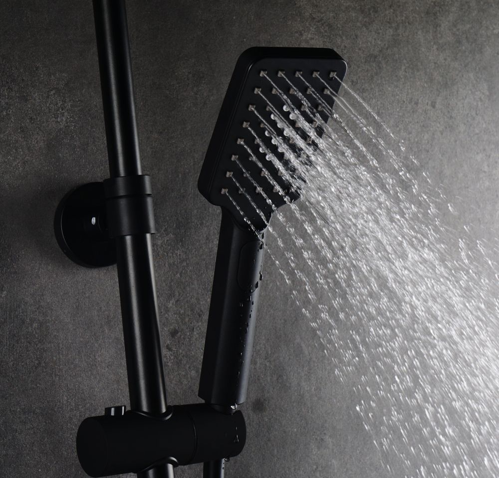 AQG Alpha, душевая колонна регулируемая по высоте 95-150 см, cо смесителем и квадратным верхним душем 25х25 см, цвет черный матовый, артикул 21NITC25ALA05