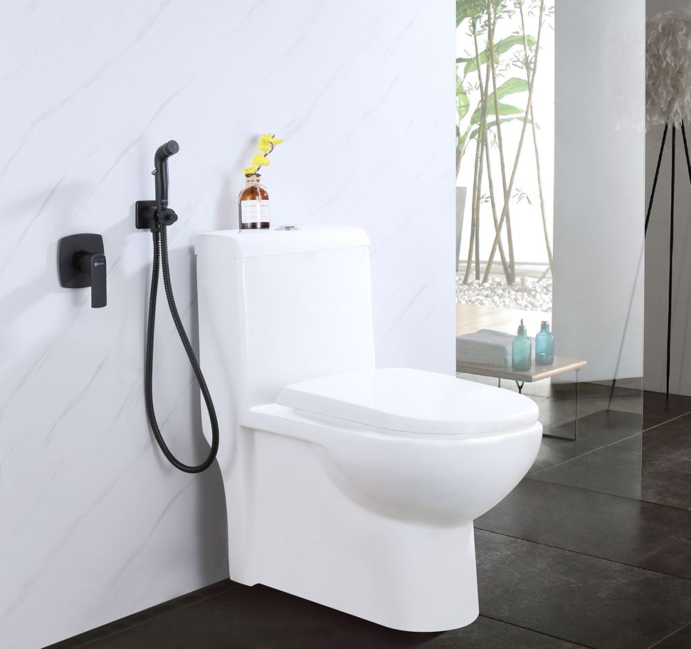 Смеситель с гигиеническим душем Lemark Ursus (LM7219BL), артикул LM7219BL