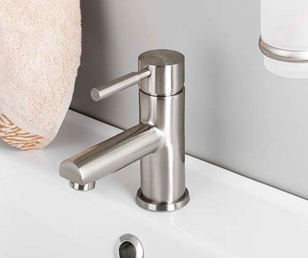 Смеситель для раковины WasserKRAFT Wern 4203 Хром матовый