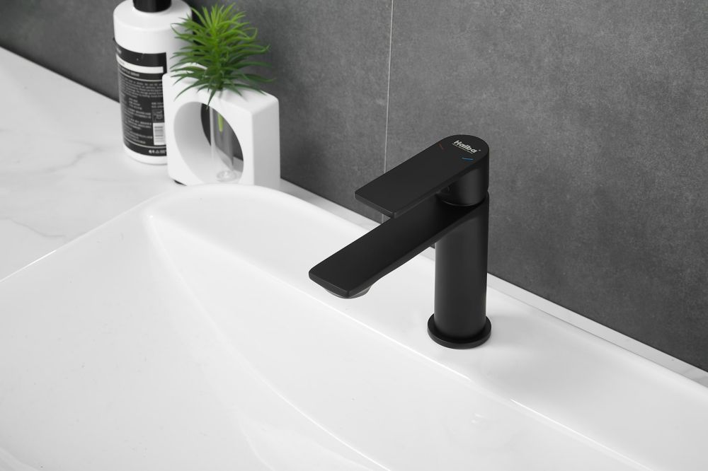 Смеситель для раковины Haiba HB10639-7, черный