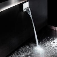 Bossini  Bocca OLE' SQUARE Излив для ванной или душа, латунь каскадная суруя 1/2 - хром