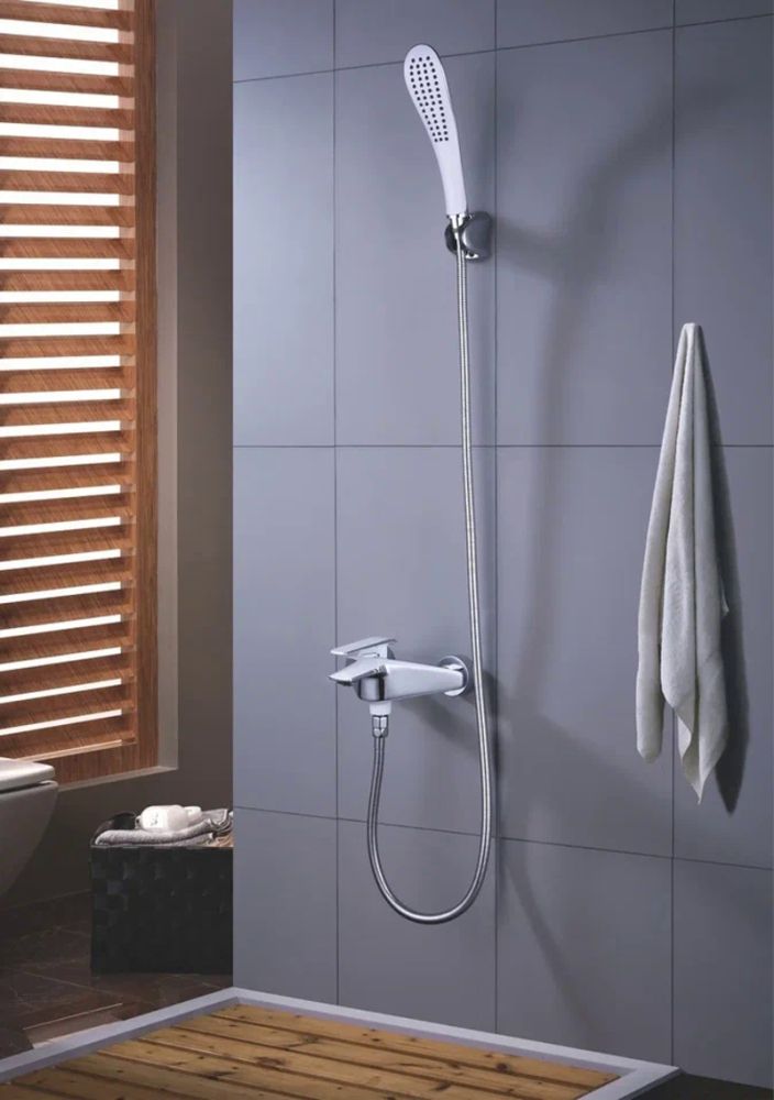 Смеситель для ванны Rose R1302F, белый/хром, артикул R1302F