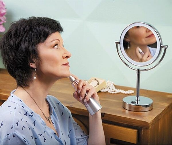 Косметическое зеркало WasserKRAFT K-1005 с подсветкой с увеличением Хром