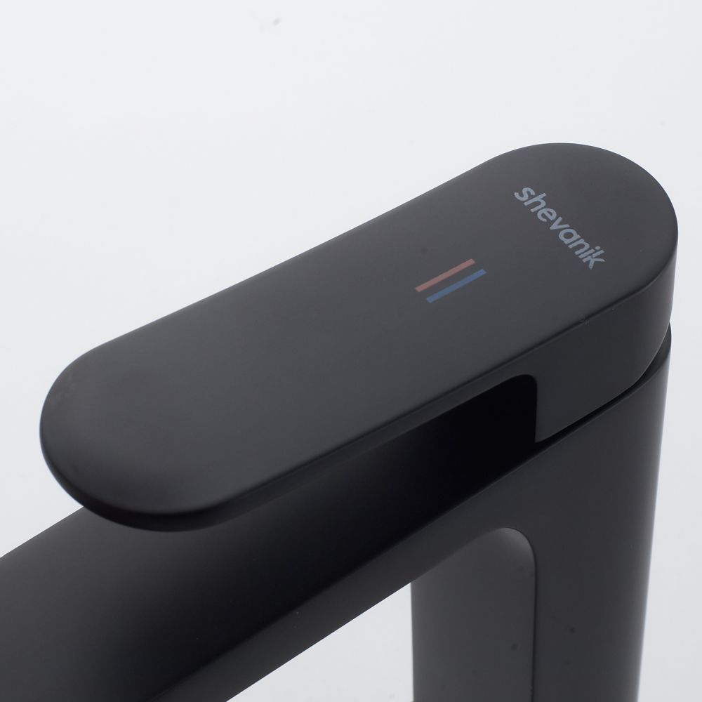 Смеситель для раковины Shevanik S4501H, черный