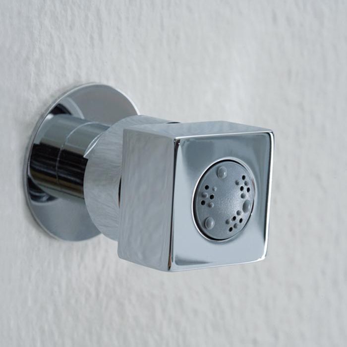 Bossini Bossini CUBIC-MAS  Боковая душевая лейка 34 x 34 mm - массажный спрей - 1/2 F , цвет хром Bossini Bossini CUBIC-MAS  Боковая душевая лейка 34 x 34 mm - массажный спрей - 1/2 F , цвет хром