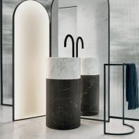 NOORTH milldue edition ROMA III Раковина напольная Ø450x880 мм., слив в пол, c донным клапан, корпус фрезерованный Grafite, раковина Bianco Carrara NOORTH milldue edition ROMA III Раковина напольная Ø450x880 мм., слив в пол, c донным клапан, корпус фрезерованный Grafite, раковина Bianco Carrara