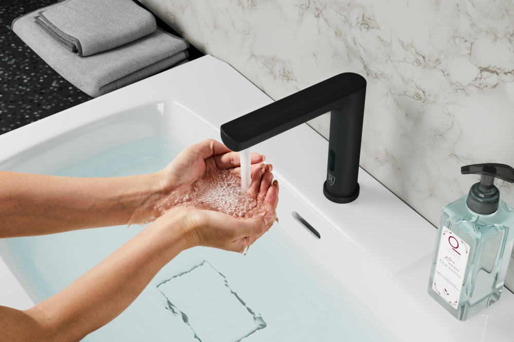 Смеситель для умывальника сенсорный черный RUSH Tinos (TI3732-12Black), артикул TI3732-12Black