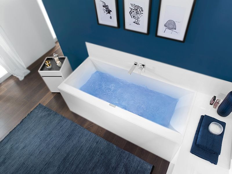 Ванна, Villeroy&Boch, Squaro Edge 12 Duo, ширина, мм-1700, глубина, мм-750, высота, мм-450, водоизмещение (л)-165, форма-прямоугольная, слив-перелив-в комплекте, диаметр слива, мм-52, ножки-есть, материал-Quaryl, цвет-белый Ванна, Villeroy&Boch, Squaro Edge 12 Duo, ширина, мм-1700, глубина, мм-750, высота, мм-450, водоизмещение (л)-165, форма-прямоугольная, слив-перелив-в комплекте, диаметр слива, мм-52, ножки-есть, материал-Quaryl, цвет-белый
