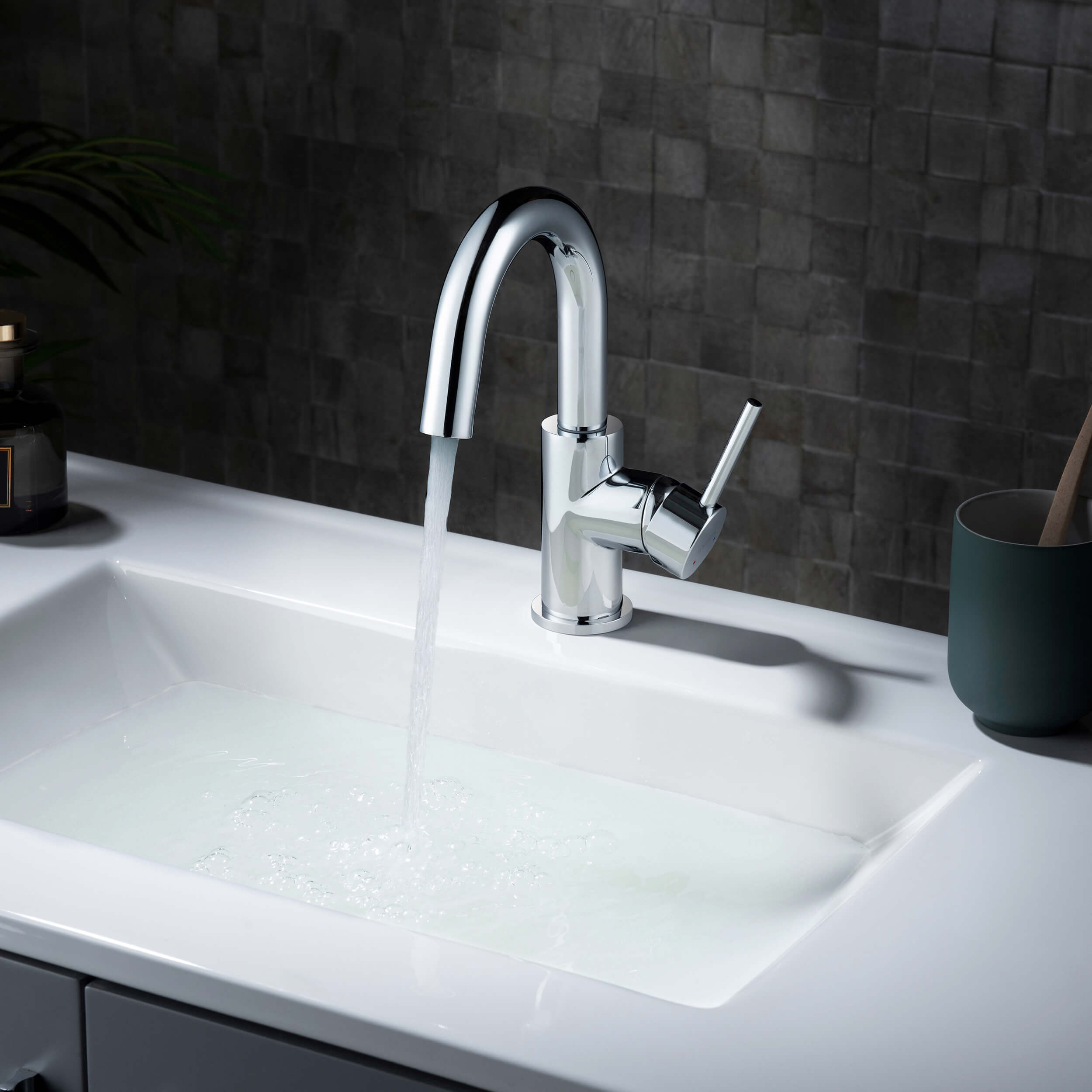 Смеситель для раковины, без донного клапана AQUATEK AQ1307CR ЕВРОПА Смеситель для раковины, без донного клапана AQUATEK AQ1307CR ЕВРОПА
