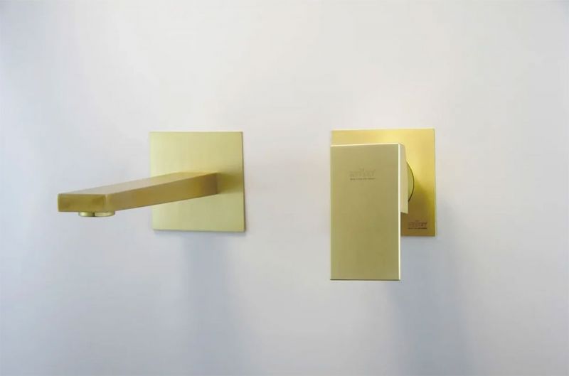 Смеситель для раковины Webert Pegaso PE830606794 Золото