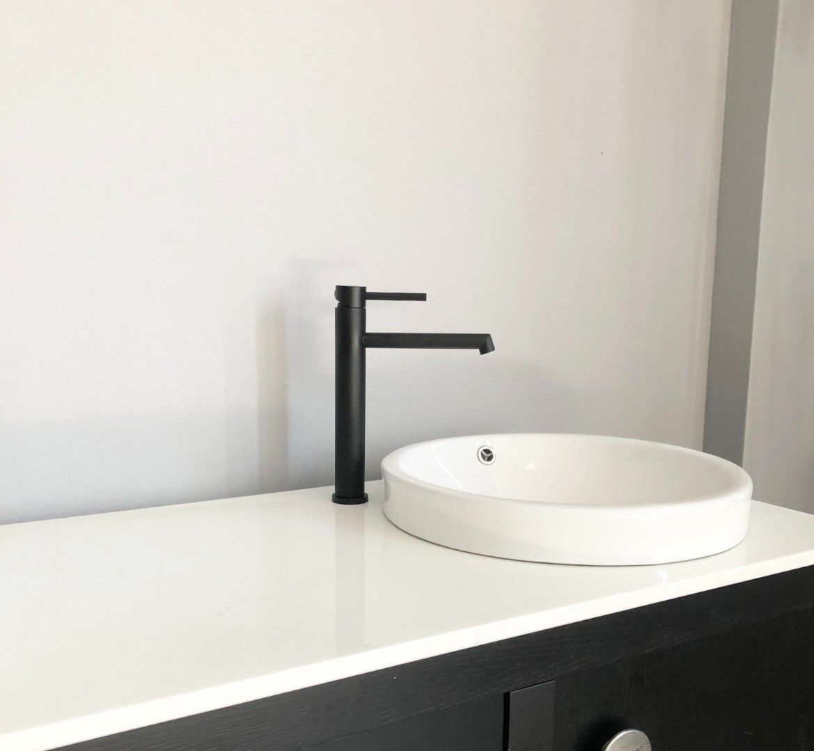 Смеситель STELLA B для раковины, черный, высокий BOCH MANN BM9130