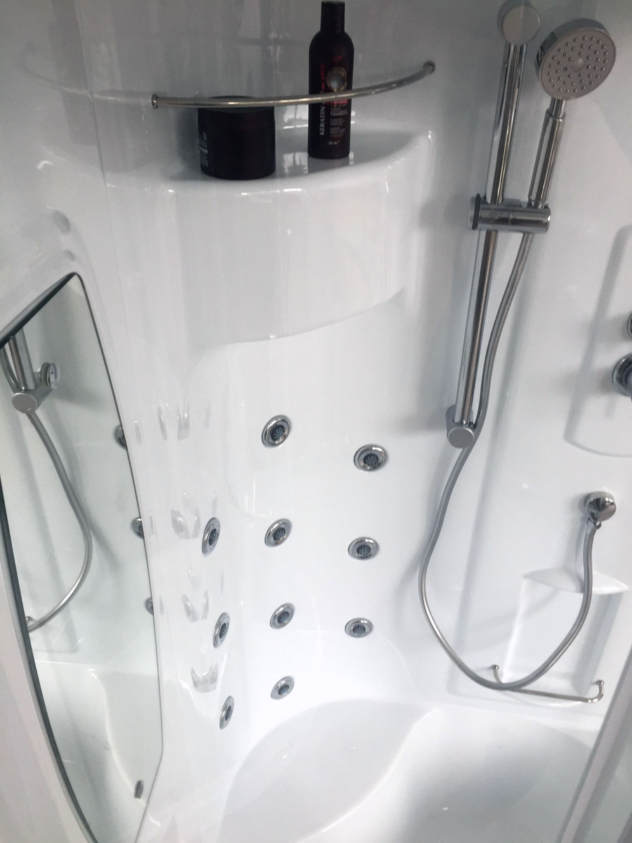 Душевая кабина Royal Bath RB 100NRW-T-CH (прозрачное) Душевая кабина Royal Bath RB 100NRW-T-CH (прозрачное)