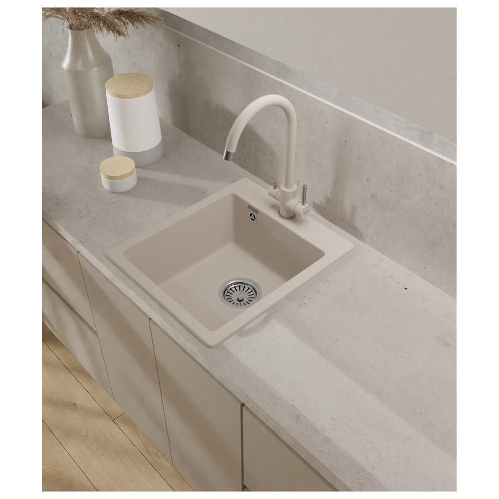 Кухонная мойка GranFest URBAN 242, белый, артикул 242 белый