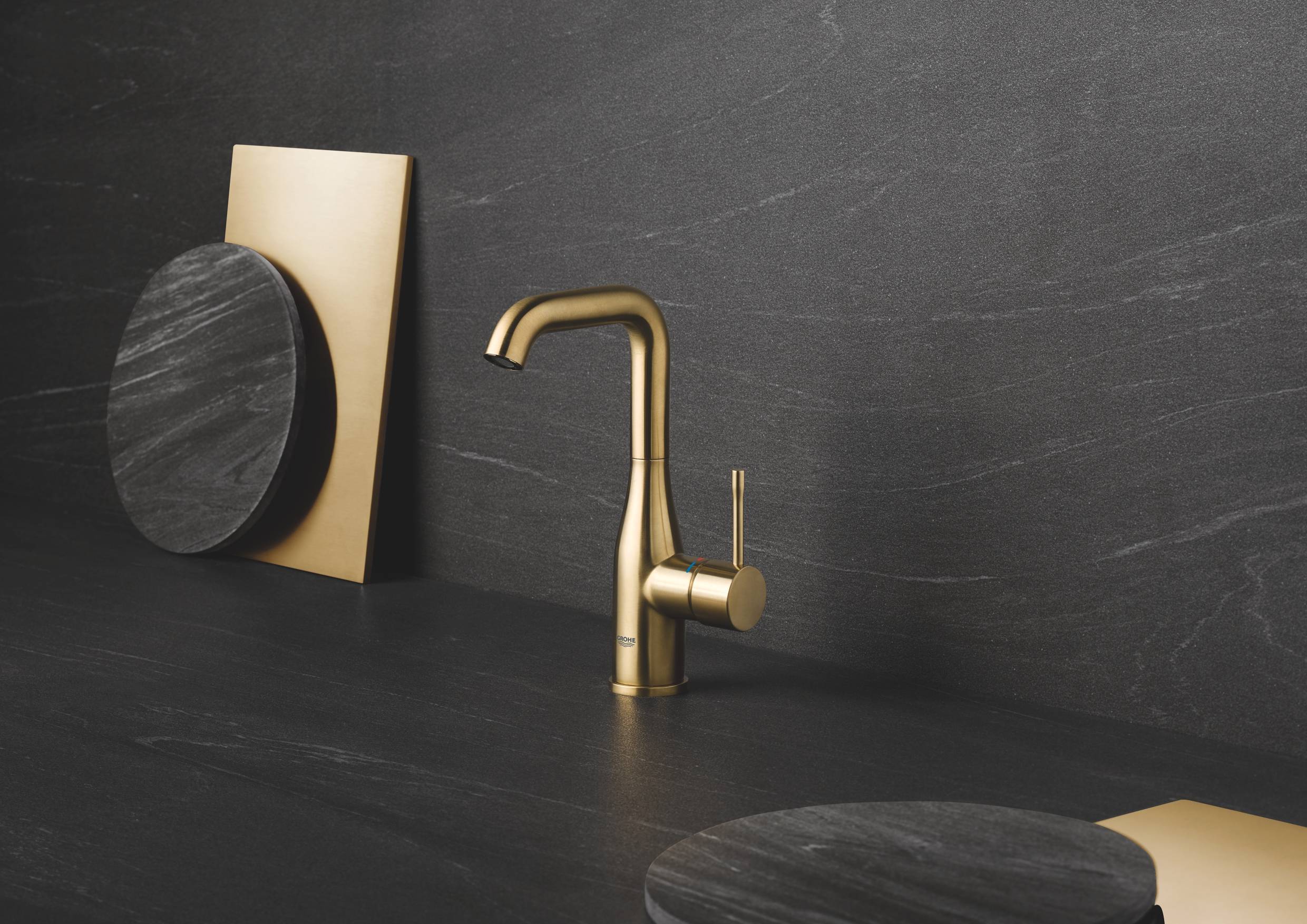 Смеситель для раковины GROHE Essence New, холодный рассвет матовый (32628GN1) Смеситель для раковины GROHE Essence New, холодный рассвет матовый (32628GN1)