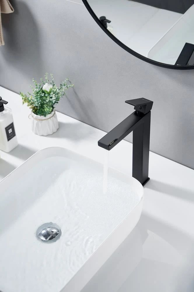 Смеситель для раковины высокий Knotlor KN-24/BL, черный