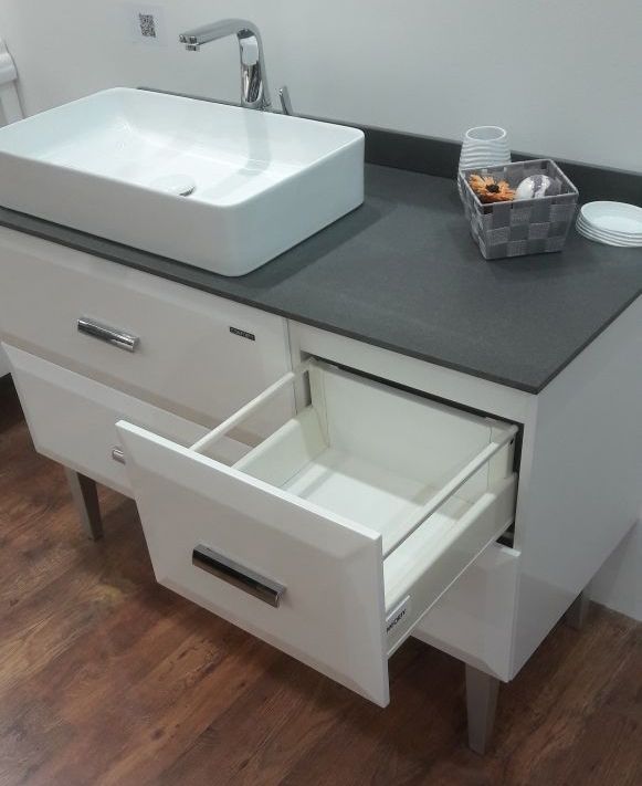 Тумба с раковиной Comforty Империя 120 4142359 Белая Тумба с раковиной Comforty Империя 120 4142359 Белая