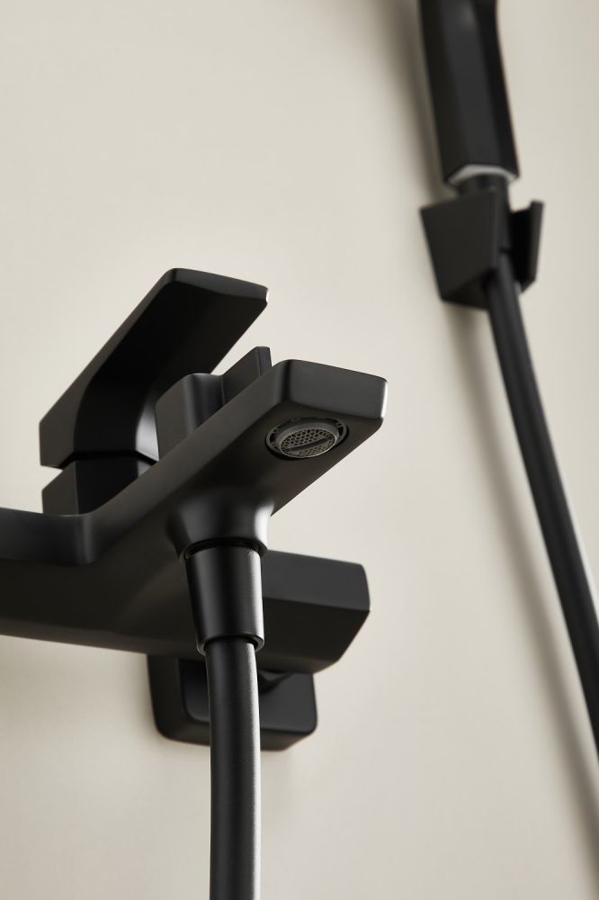 Смеситель для ванны HAIBA черный (HB60726-7), артикул HB60726-7