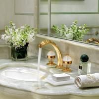 THG AMBOISE JASPE ROUGE Смеситель для раковины на 3 отверстия, с донным клапаном, вставки красная яшма, цвет полированное золото