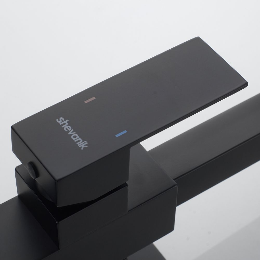 Смеситель для кухни с подключением фильтра Shevanik S148H, черный