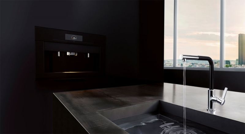 Смеситель для кухни  KLUDI L-INE 408518775 (хром/черный, L-22 H-26,5), шт Смеситель для кухни  KLUDI L-INE 408518775 (хром/черный, L-22 H-26,5), шт