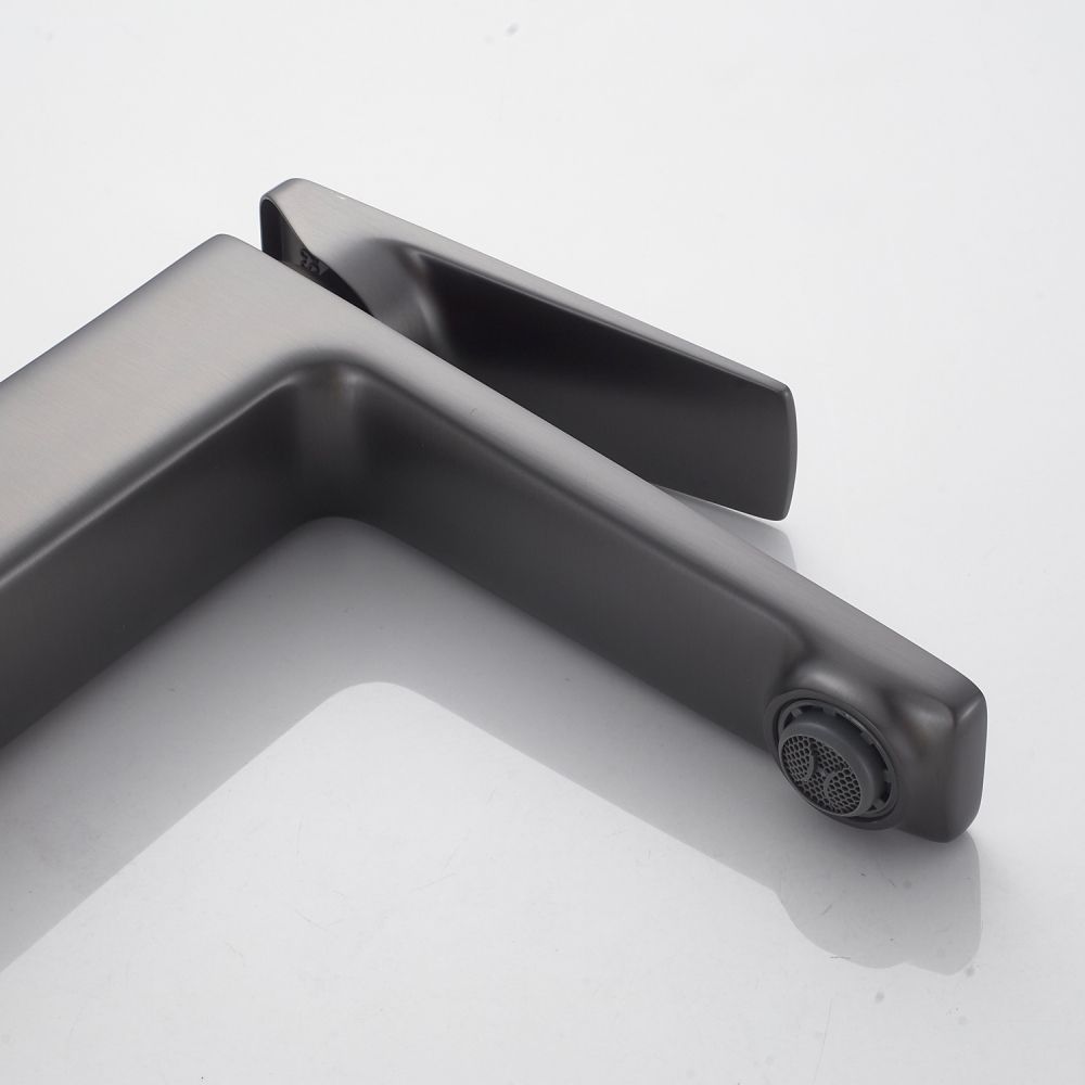 Смеситель для раковины Shevanik S8901T-1, оружейная сталь