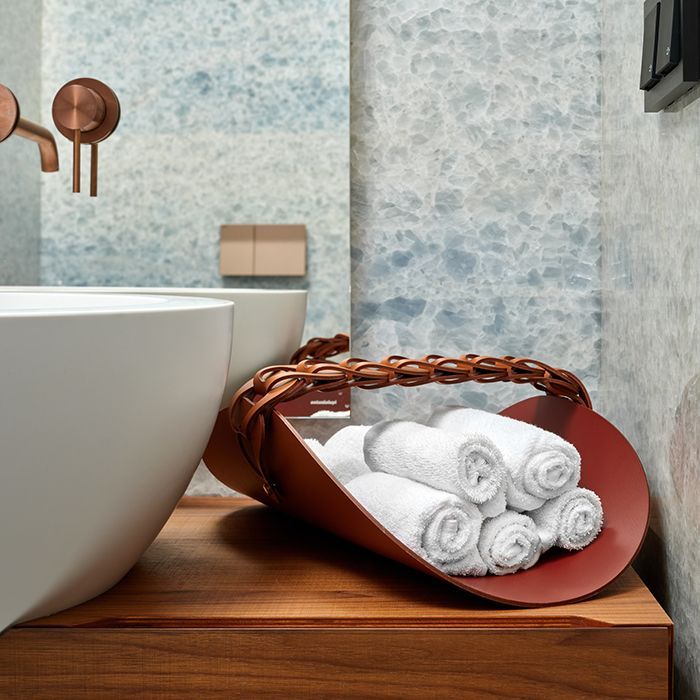 Colombo Adj Открытая корзина для СПА Riviera, 48x28 см, цвет: бордо/коньяк Colombo Adj Открытая корзина для СПА Riviera, 48x28 см, цвет: бордо/коньяк