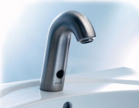 Смеситель для раковины Geberit HyTronic 115.724.21.1 Хром Смеситель для раковины Geberit HyTronic 115.724.21.1 Хром