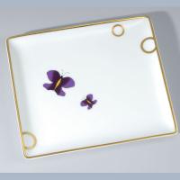 THG CAPUCINE MAUVE DECOR OR Поднос керамический 171х154 мм., настольный, middle size, декор золото/лиловый, цвет белый