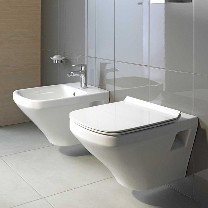 Duravit DuraStyle Rimless Унитаз подвесной без смывного края, с вертикальным смывом, 4.5л., 370x540мм, Цвет: Белый (''СПЕЦЦЕНА с нашего склада'')