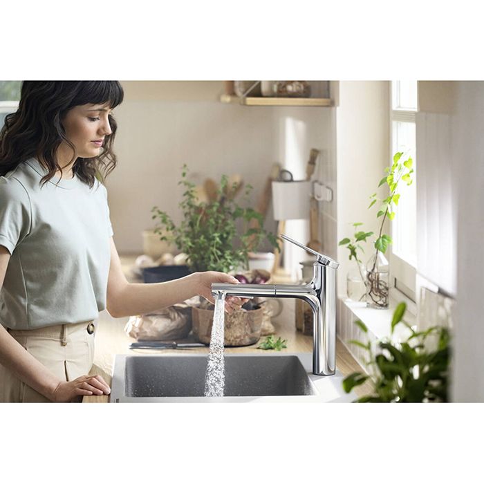 Смеситель для кухни, Hansgrohe, Zesis M33, sBox lite, тип открывания воды-однорычажный, тип регулирования воды-керамический картридж, монтаж-на раковину/столешницу, отверстия для монтажа-1, высота, мм-259, вынос излива, мм-231, тип излива-выдвижной, повор Смеситель для кухни, Hansgrohe, Zesis M33, sBox lite, тип открывания воды-однорычажный, тип регулирования воды-керамический картридж, монтаж-на раковину/столешницу, отверстия для монтажа-1, высота, мм-259, вынос излива, мм-231, тип излива-выдвижной, повор