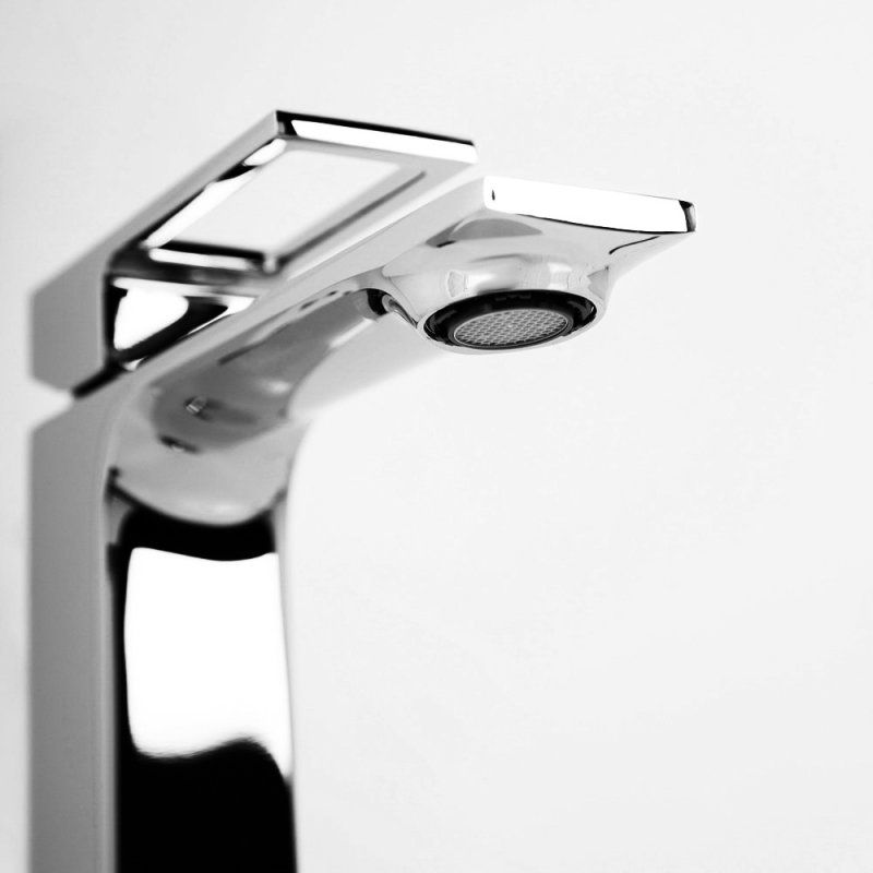 Смеситель для раковины BelBagno LUCE LUC-LVM-NERO