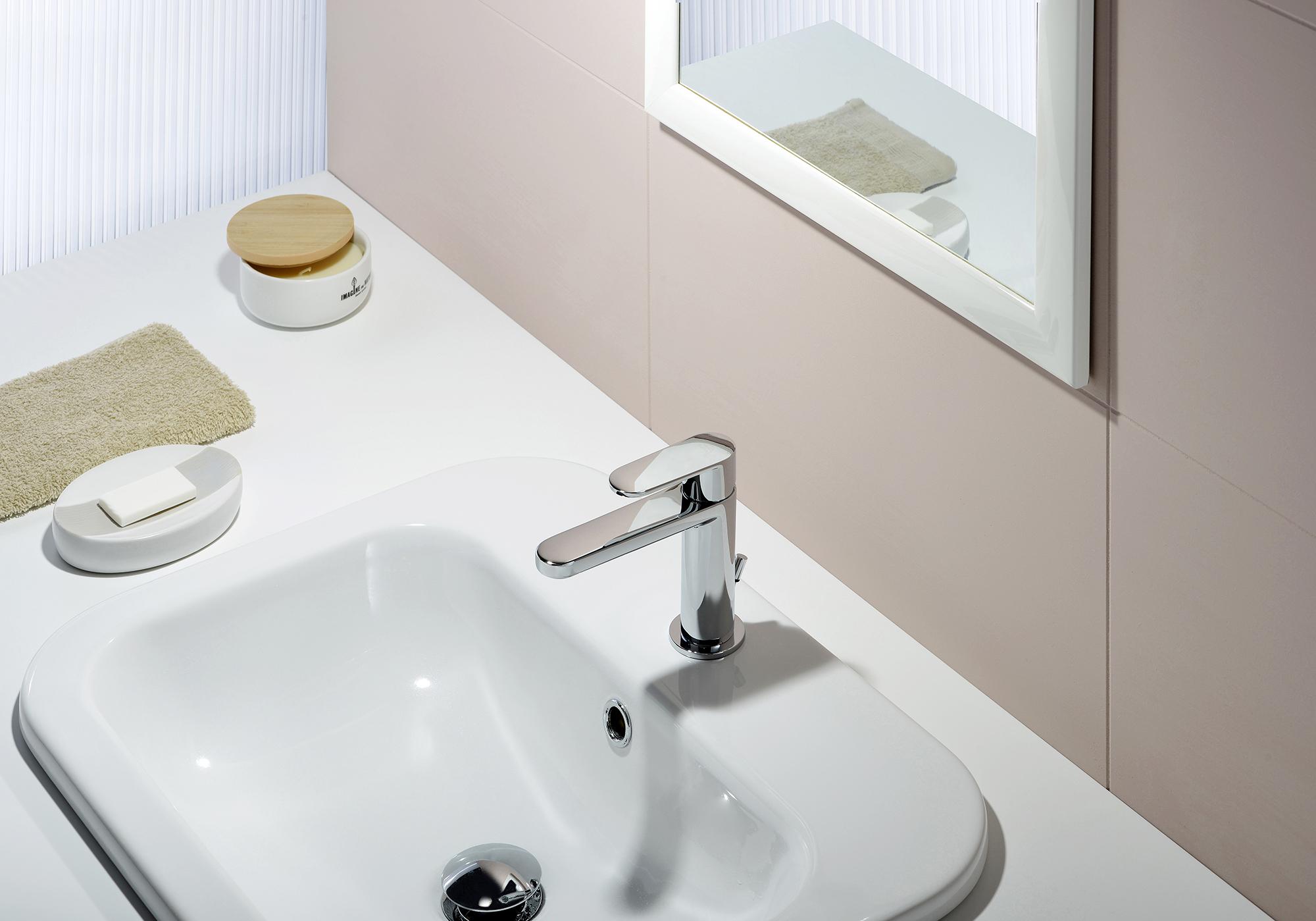 Смеситель для раковины Paffoni Candy CA071HCR