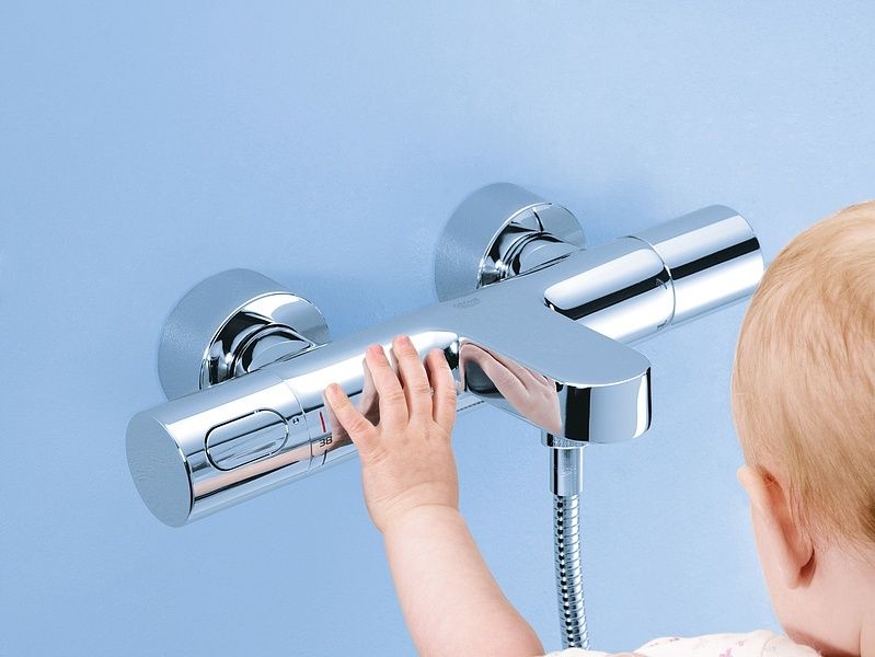 Термостатический смеситель для ванны GROHE Grohtherm 3000 Cosmopolitan, хром (34276000) Термостатический смеситель для ванны GROHE Grohtherm 3000 Cosmopolitan, хром (34276000)