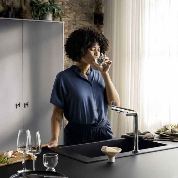 Смеситель для кухни, Hansgrohe, Aqittura M91, тип открывания воды-однорычажный, отверстия для монтажа-1, высота, мм-316, вынос излива, мм-267, тип излива-поворотный, стандарт подвода воды-3/8", цвет-хром Смеситель для кухни, Hansgrohe, Aqittura M91, тип открывания воды-однорычажный, отверстия для монтажа-1, высота, мм-316, вынос излива, мм-267, тип излива-поворотный, стандарт подвода воды-3/8", цвет-хром